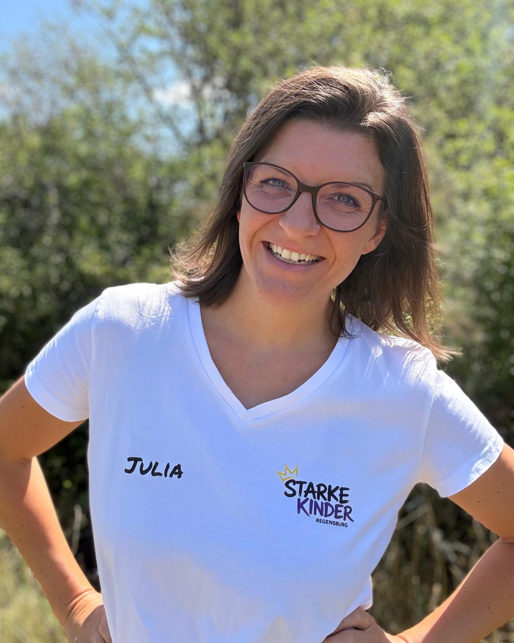 Julia Eckert, Portrait